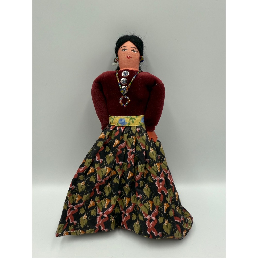 Vintage Navajo‎ Style Handmade Cloth Doll Velvet Bodice Beaded Jewelry 10 Inch